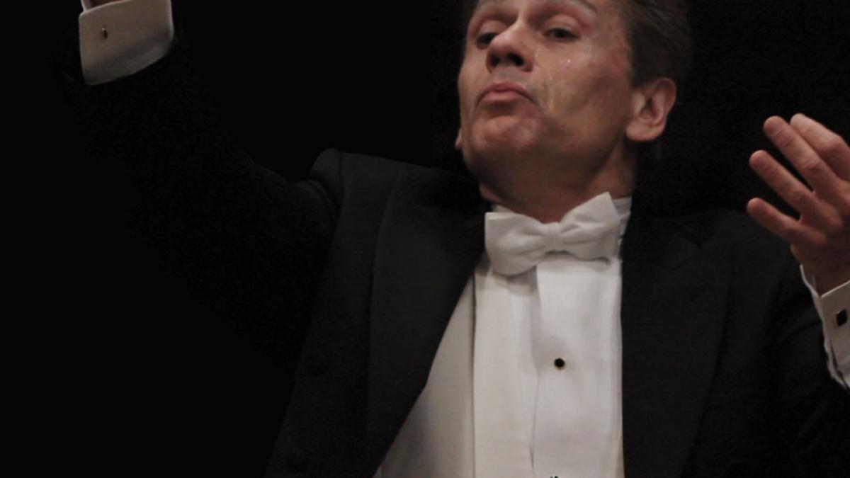 Dirijorul Christian Badea revine pe scena Ateneului Român