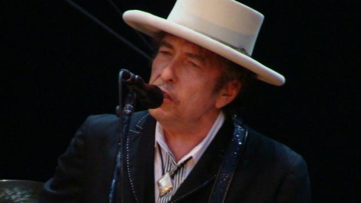 Bob Dylan şi Robert Plant cântă la un festival în Danemarca