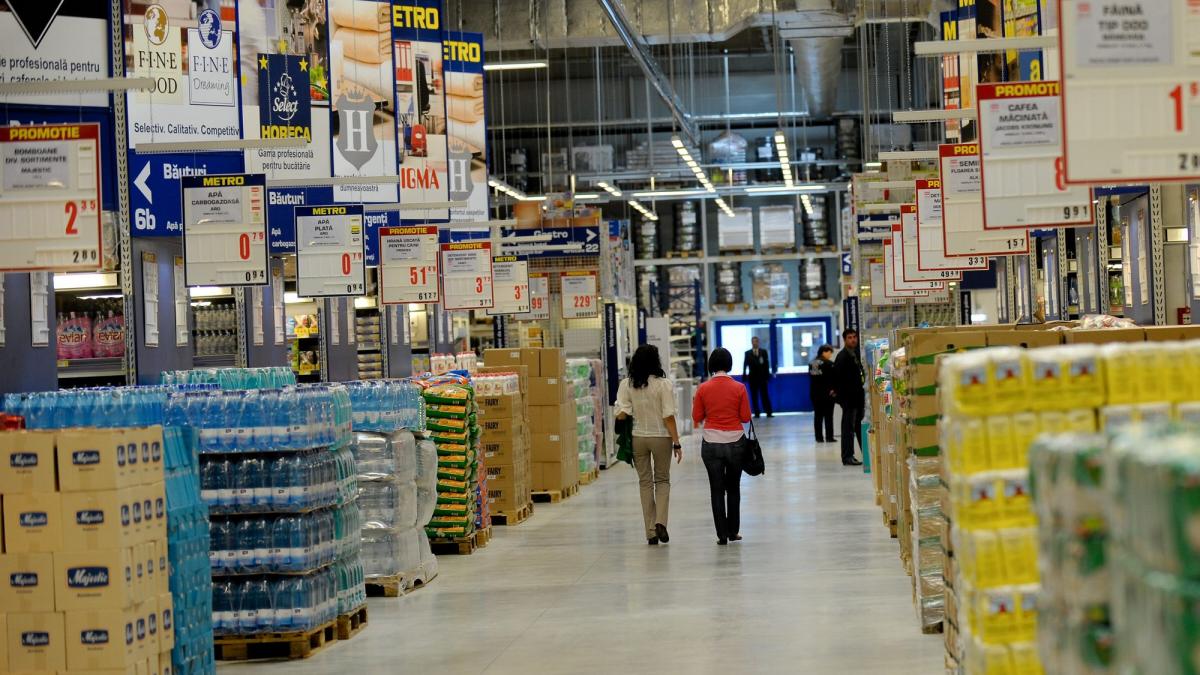 Metro ar vrea să vândă hypermarketurile Real