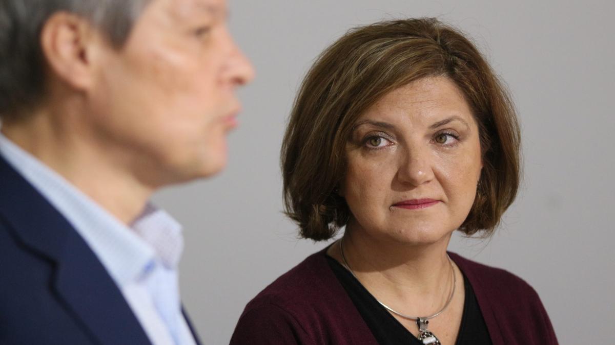 Război în “paradis”. PLUS s-a ales cu un minus