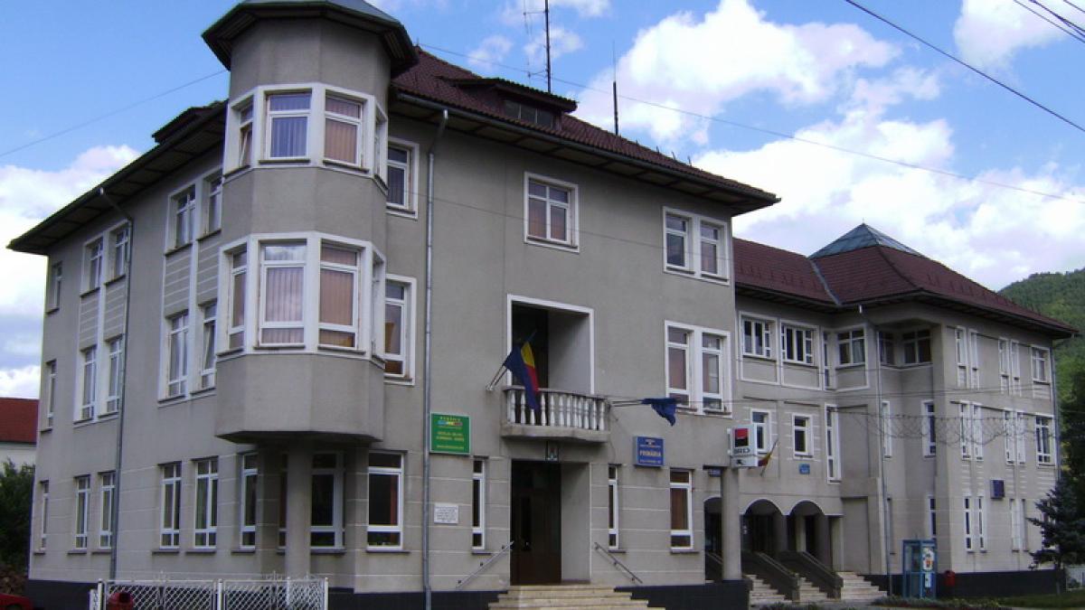 Tombolă cu premii, la „taxe şi impozite”