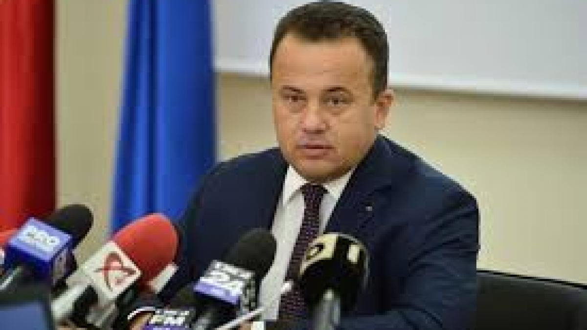 Liviu Pop: Şcolile şi liceele deţin infrastructura necesară învăţământului obligatoriu şi profesional
