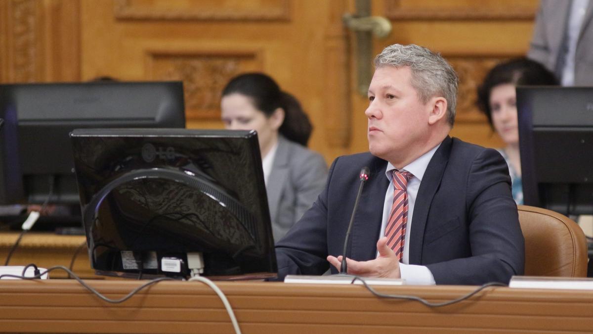Cătălin Predoiu, audiat la poliţie