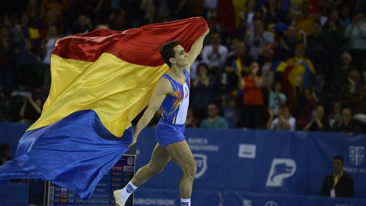 Marian Drăgulescu, în finala de la sărituri, la Cupa Mondială de la Doha