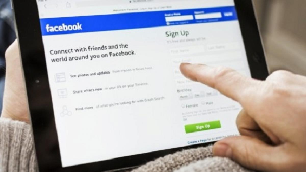 Cât de fericite sunt persoanele care folosesc Facebook?