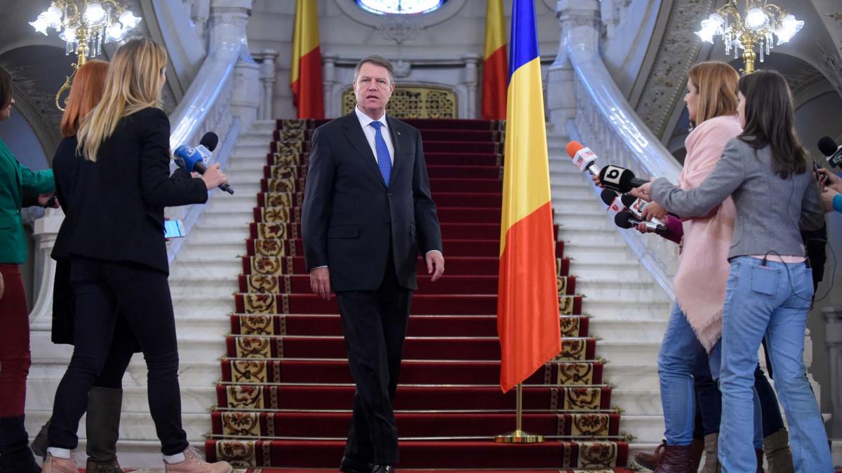 Klaus Iohannis vrea să repare gafa care a isterizat românii de pe malurile Prutului