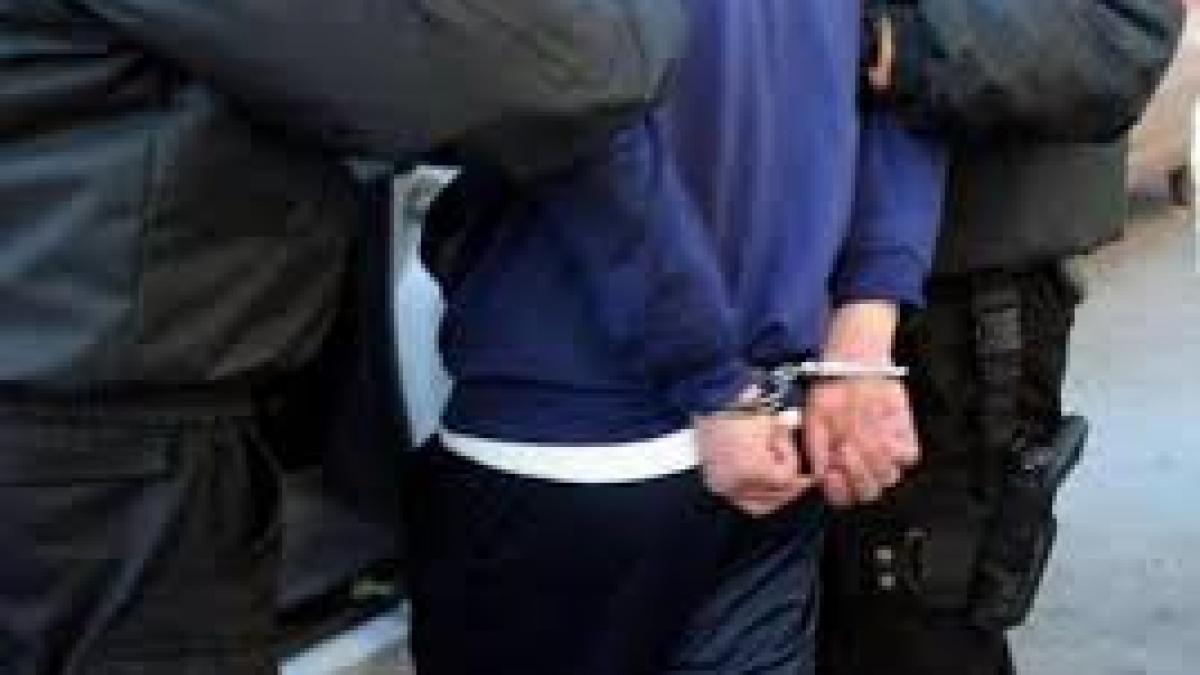 Focuri de armă la Iaşi pentru prinderea unui şofer 