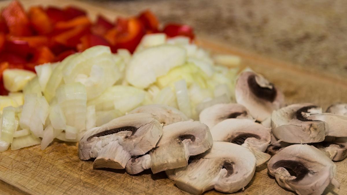 Alimentele de care trebuie să ne ferim în post