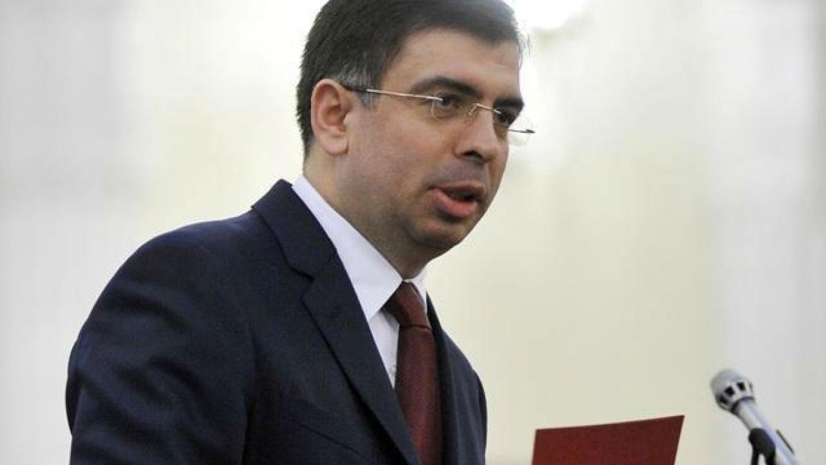 Cazanciuc, despre referendumul pe justiţie: Aceeaşi notă neserioasă, preşedintele nu este preocupat real de problemele românilor