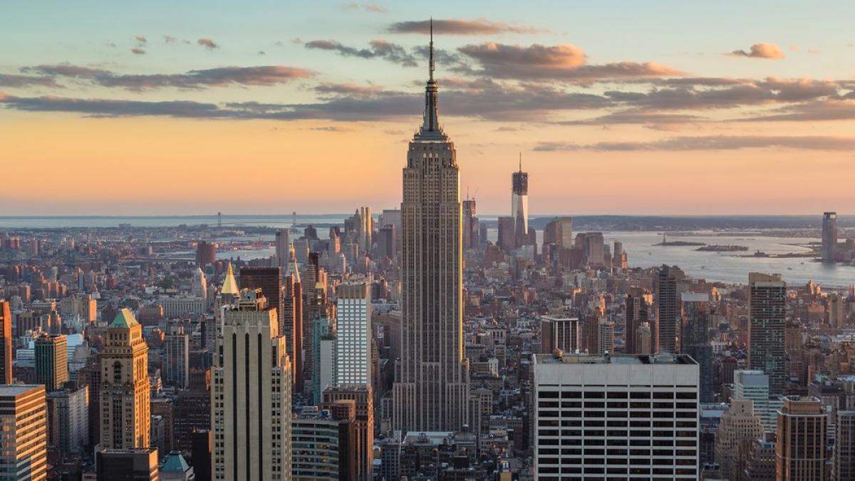 New York vrea să interzică construirea de zgârie nori din sticlă şi oţel