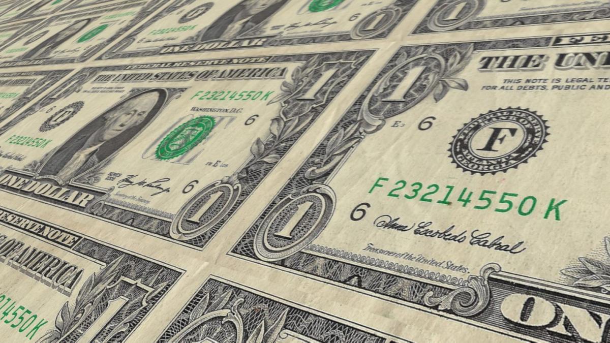 Investiţii străine: Olanda şi Italia, lideri