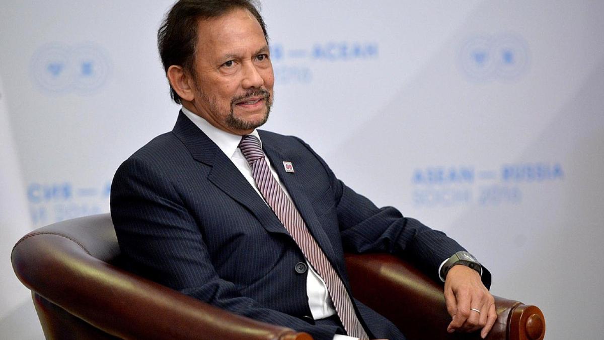Statul Brunei renunță la introducerea pedepsei cu moartea în cazul homosexualității