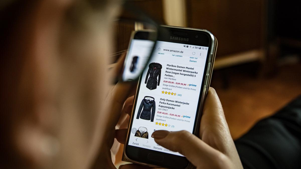 Comerțul online înlesnește contrabanda
