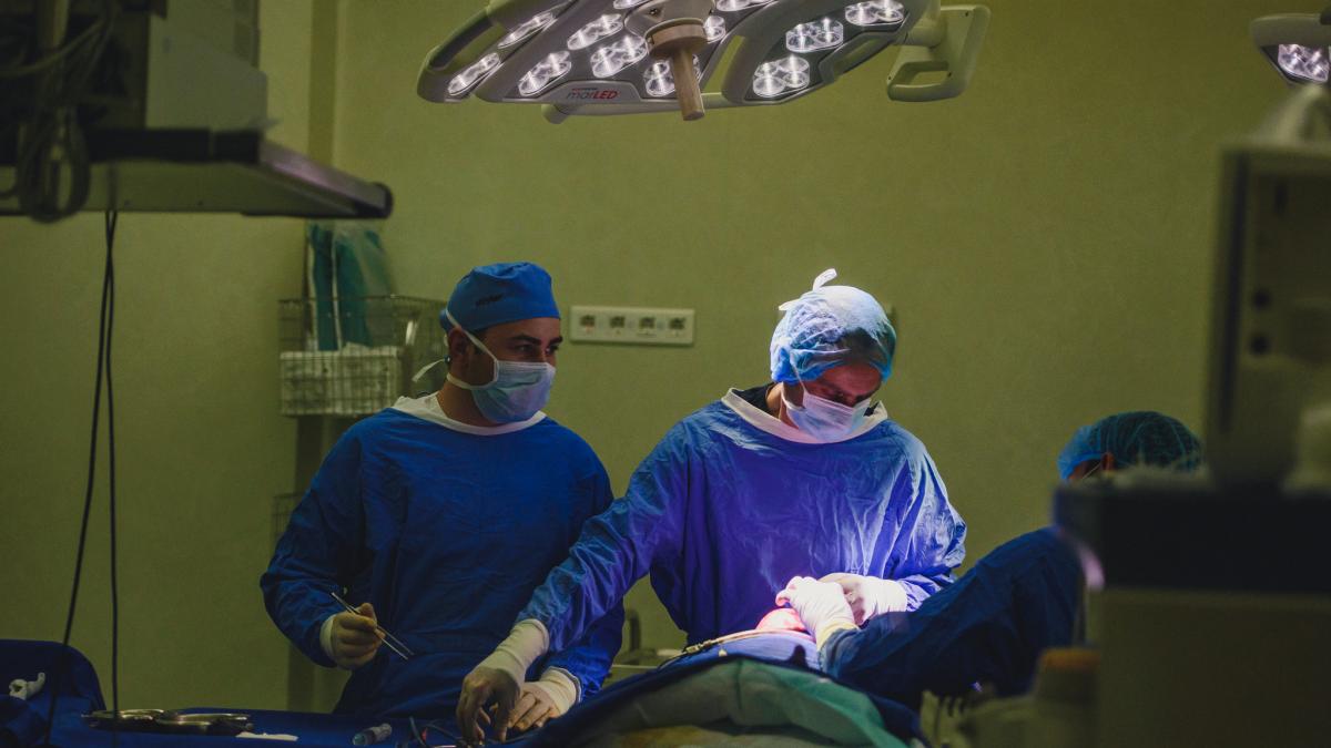 HARTMANN sprijină Asociația Inima Copiilor cu materiale medicale