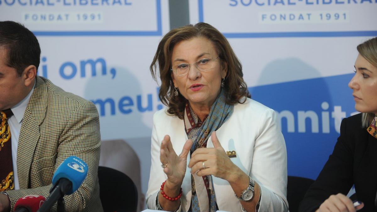 Maria Grapini: „E neconstituțional ce face președintele”