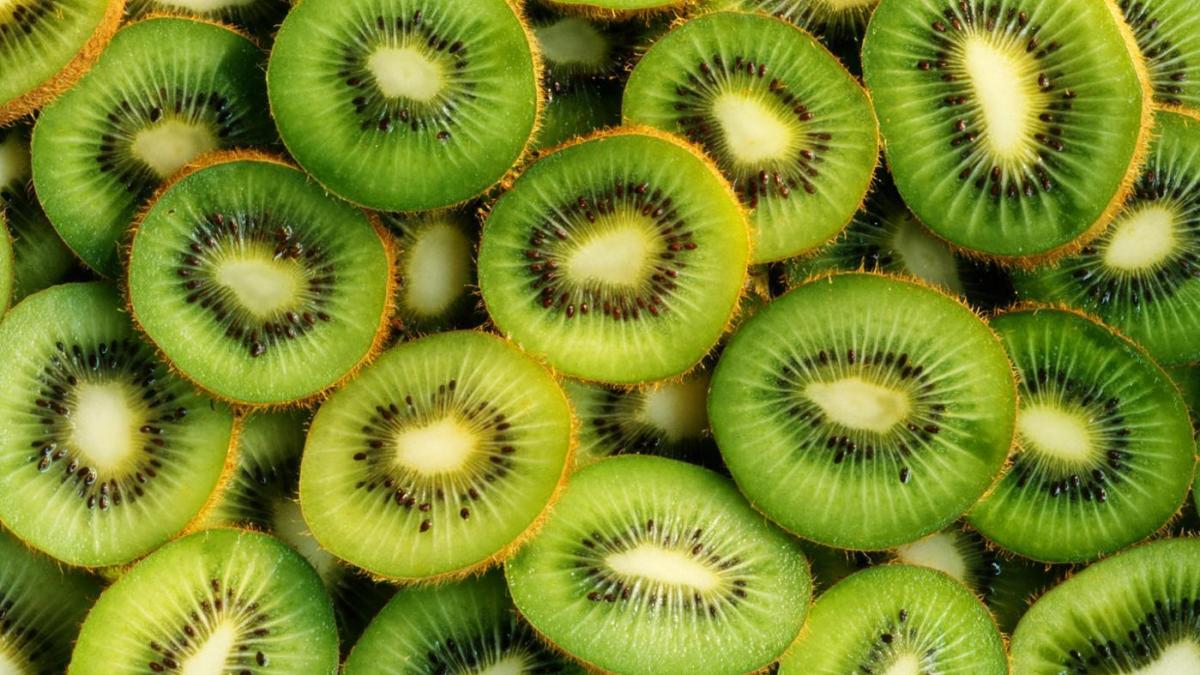 Experţi chilieni au creat o hârtie cu ajutorul unei alge marine pentru a conserva fructele pentru export