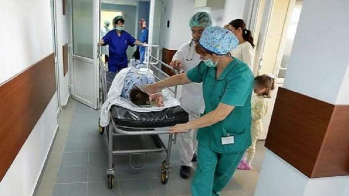 Un copil de trei ani din Vaslui este suspect de meningită