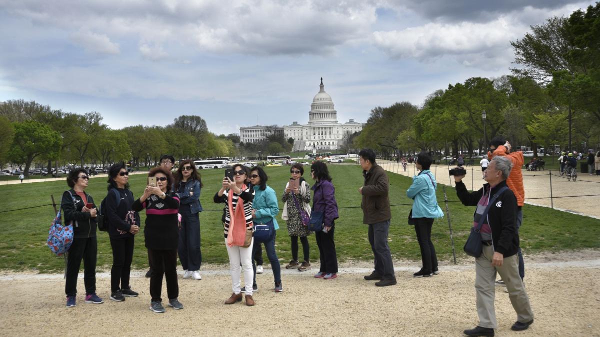 China îi lovește pe americani cu turiștii