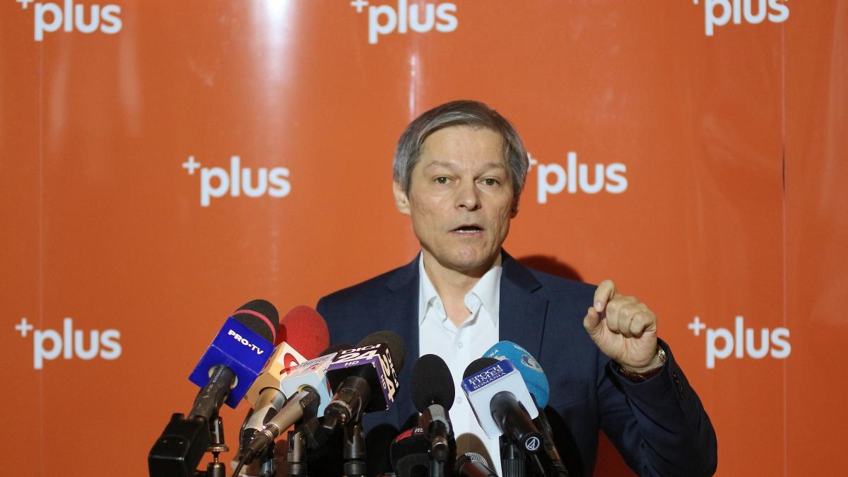 Cioloş: Putem avea un guvern interimar şi imediat după prezidenţiale alegeri anticipate
