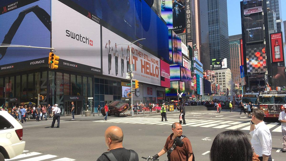 SUA: Un bărbat suspectat că plănuia un atentat în Times Square, arestat