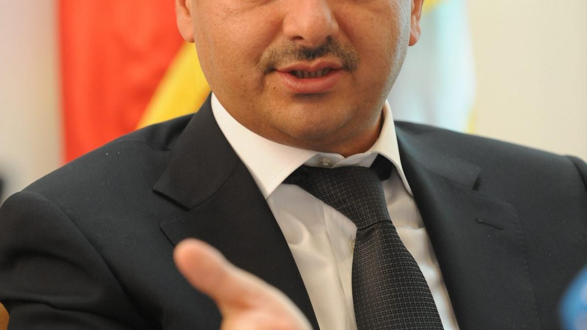Viorica Dăncilă își demite consilierul pus în locul lui Darius Vâlcov. Ce a deranjat-o