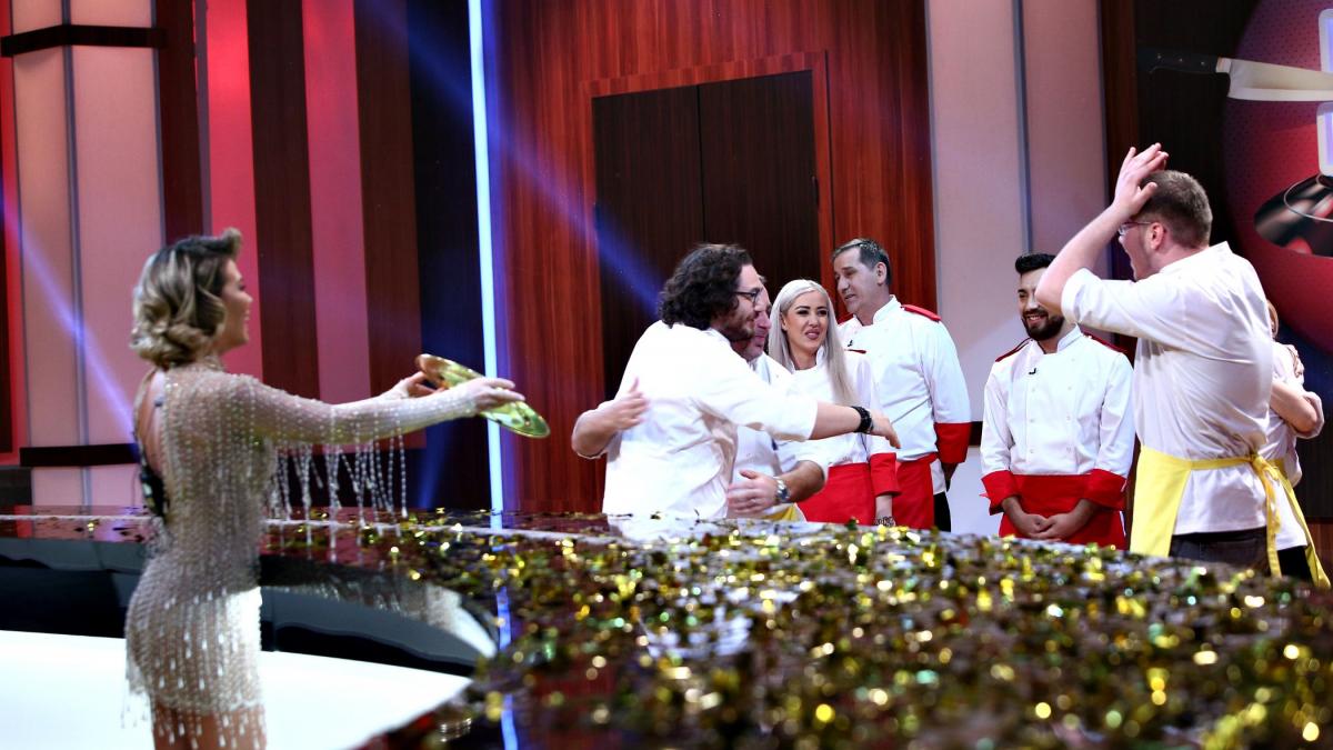 Familia Băitoi a câștigat sezonul special Chefi la cuțite:  Florin Dumitrescu, încă un titlu în palmares