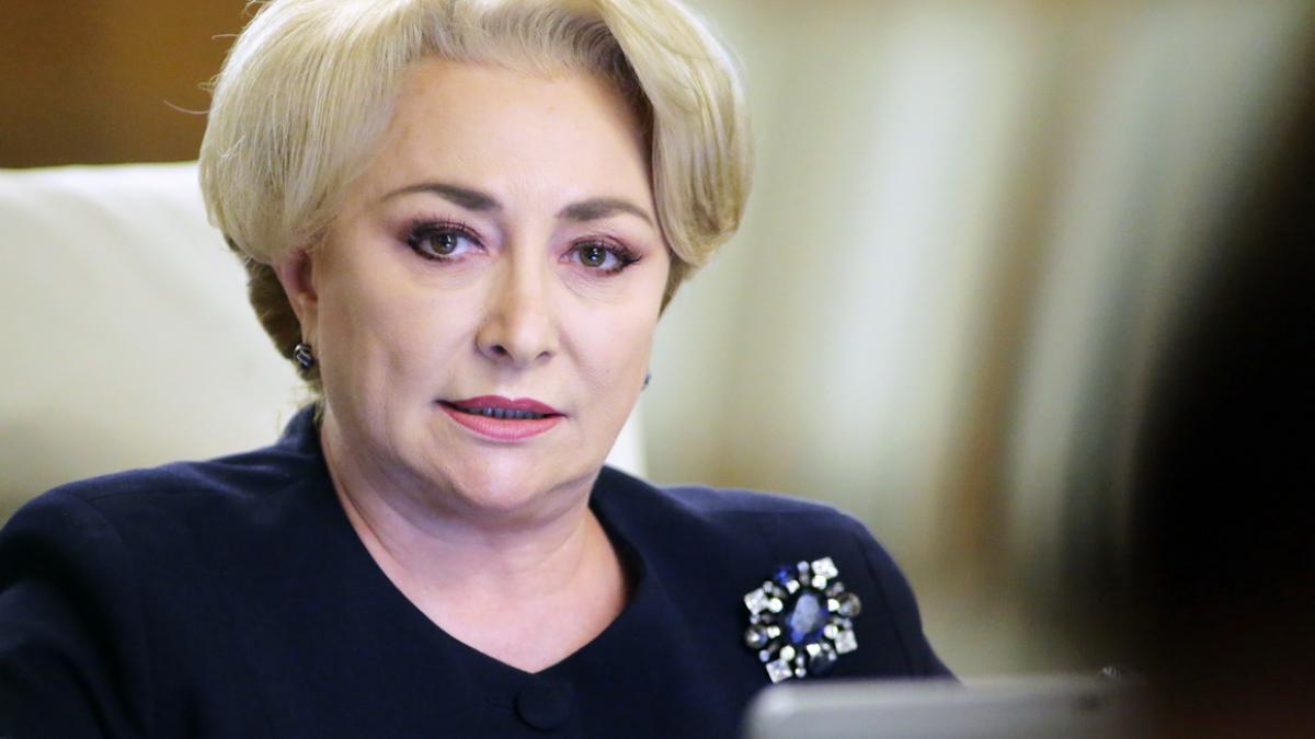 Dăncilă spune că nu şi-a ameninţat colegii din PSD cu demisia din fruntea Guvernului