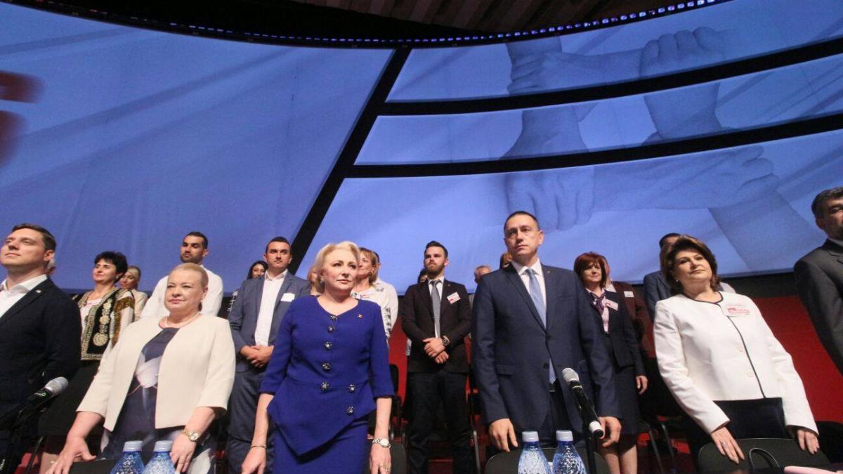 Dăncilă: Mă angajez că vom face o autostradă cap-coadă