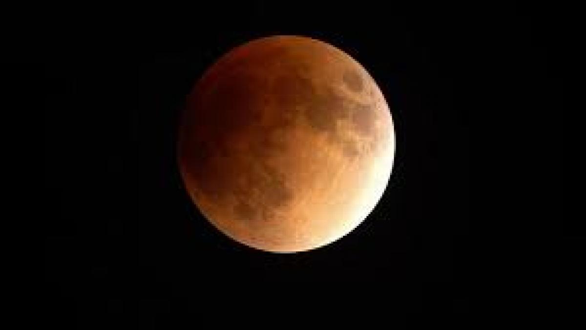 Horoscop pentru eclipsa parțială de Lună. Schimbări majore pentru anumite zodii