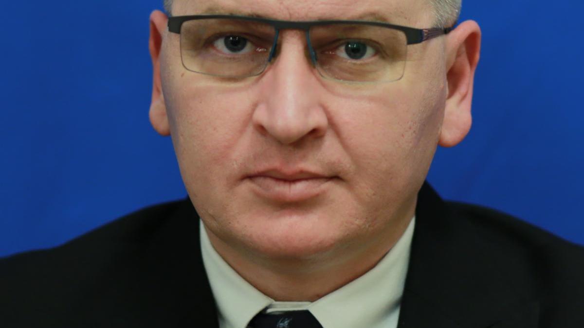 Roman: Cer PSD să voteze proiectul ce interzice liberarea condiţionată pentru criminali, violatori şi tâlhari