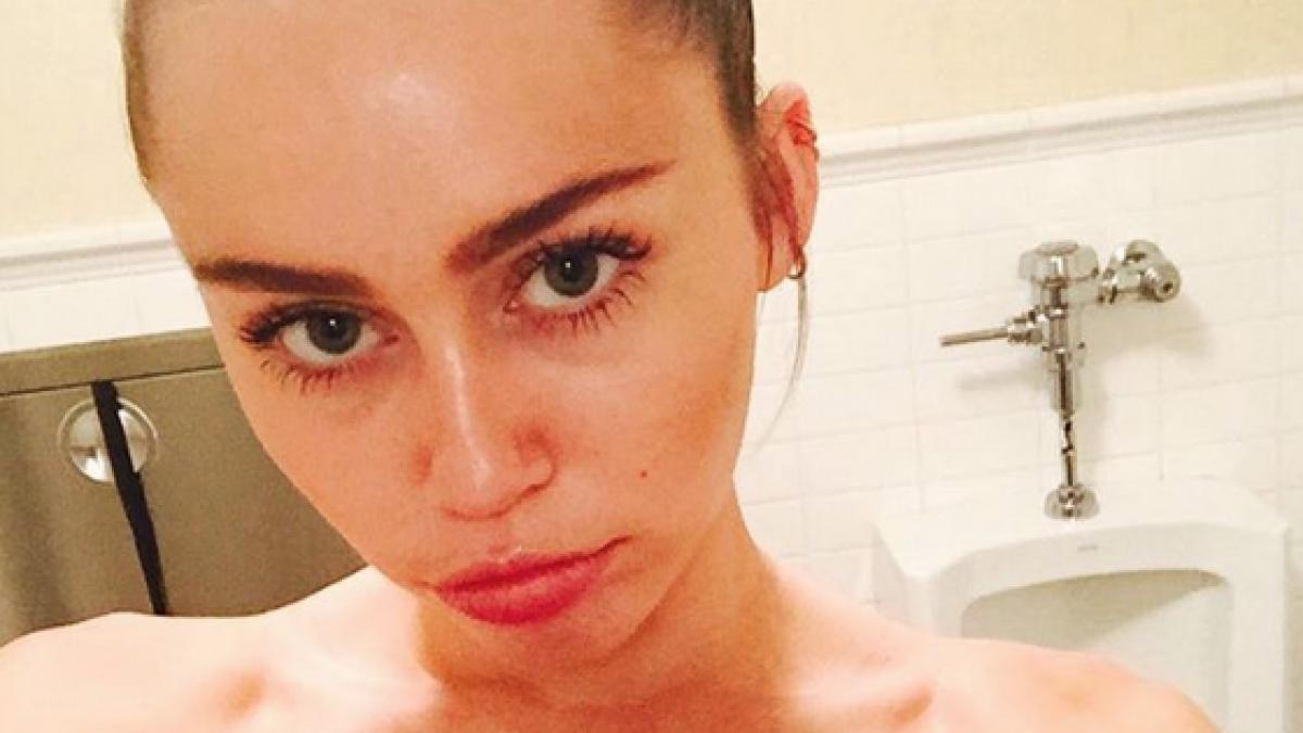 Miley Cyrus şi Liam Hemsworth s-au despărţit la opt luni după ce s-au căsătorit