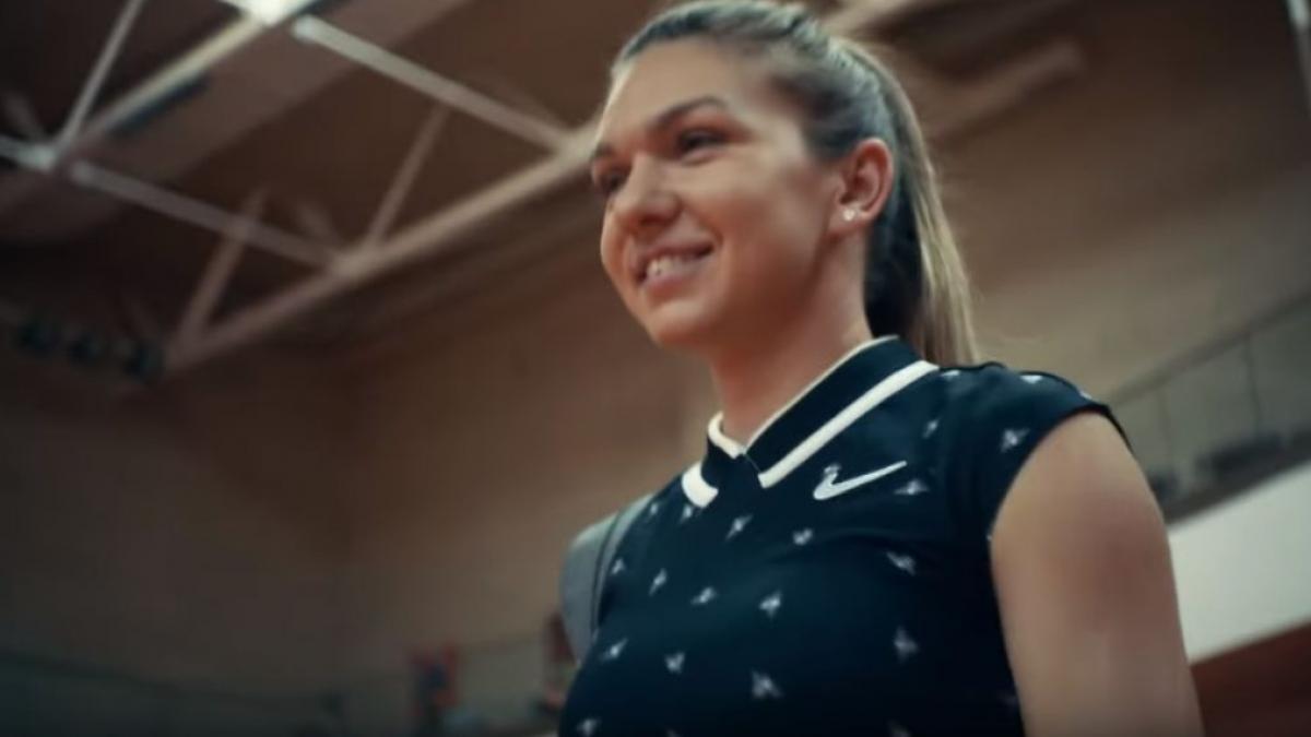 Tenis: Halep s-a calificat în optimile de finală de la Cincinnati; Alexandrova a pus-o în dificultate pe româncă