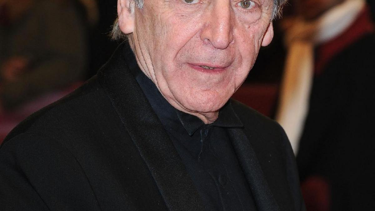 Regizorul Costa-Gavras va fi distins cu Premiul Jaeger-LeCoultre, la Mostra di Venezia