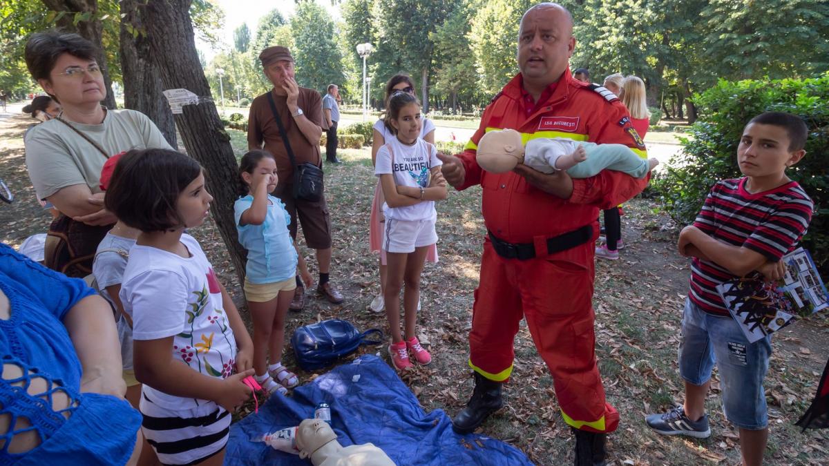 175 de ani de activitate pentru pompierii bucureşteni