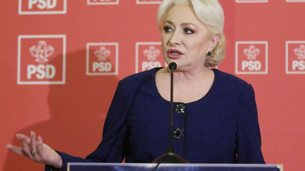 Dăncilă: Săptămâna viitoare cerem votul de încredere în Parlament. PSD nu s-a hotărât dacă alege restructurarea sau remanierea guvernului 