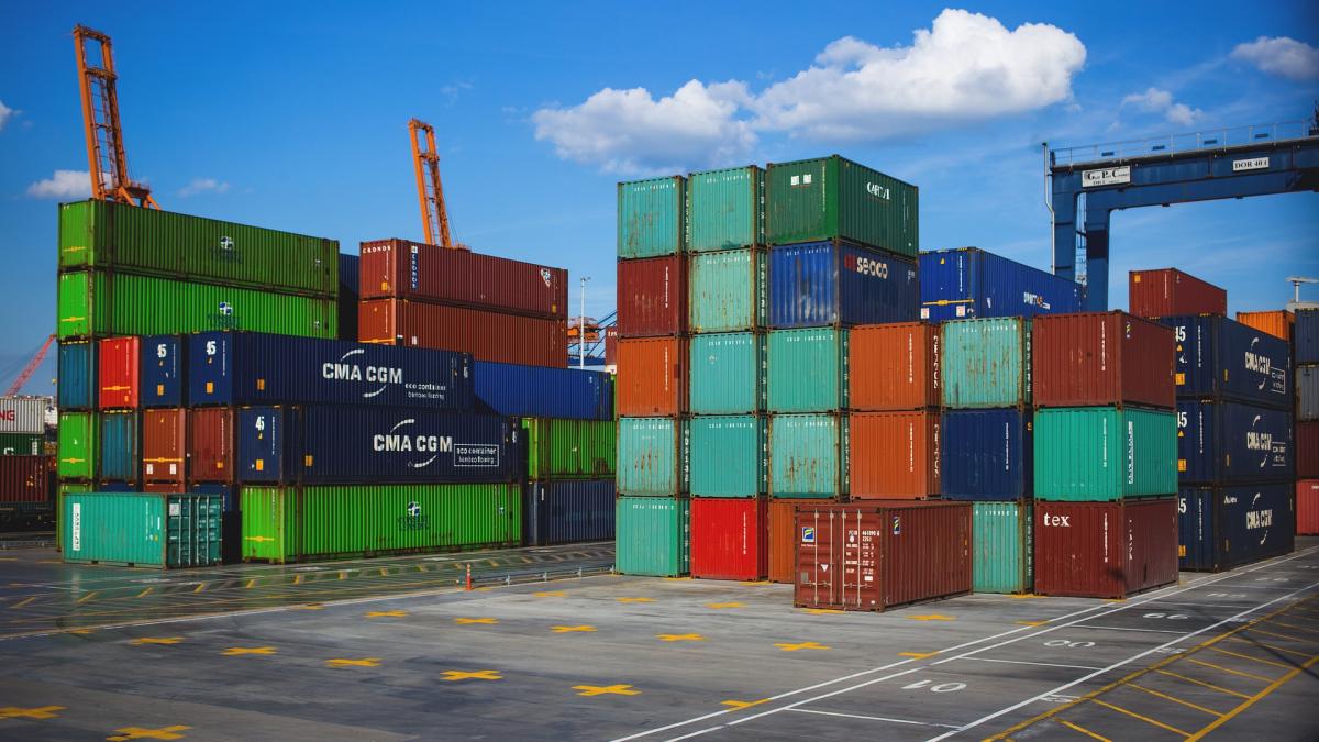 Slăbim România, întărim economia globală