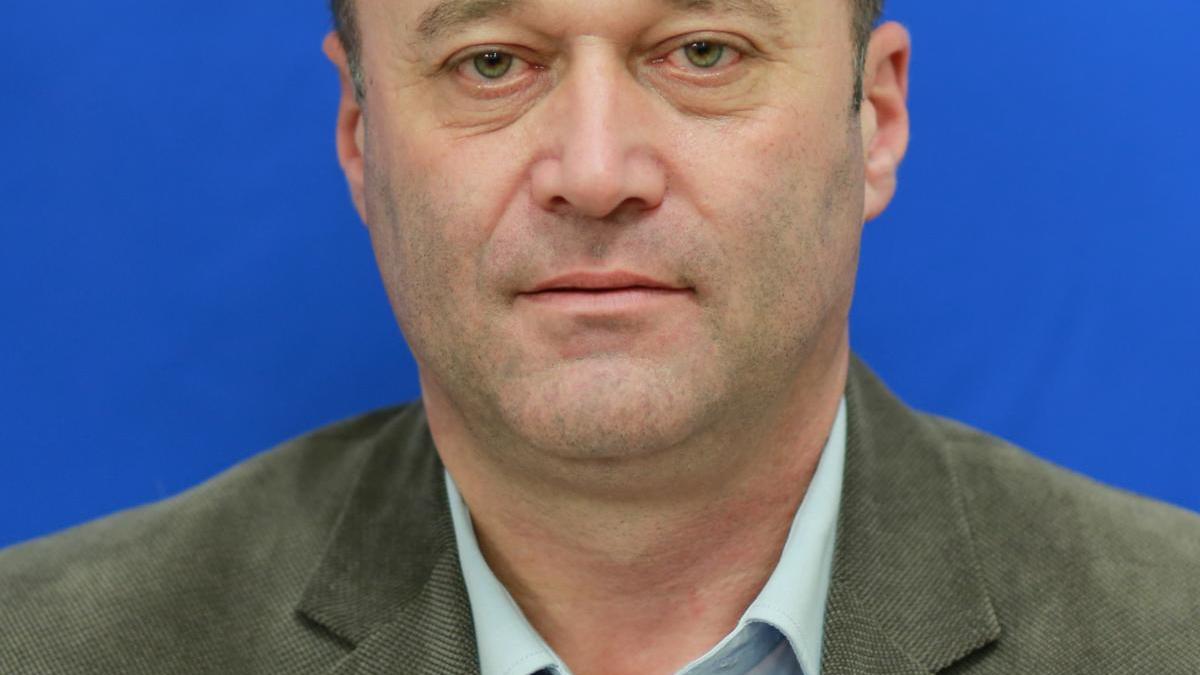 Comisia juridică a Camerei a amânat luarea unei decizii în cazul mandatului deputatului Octavian Goga