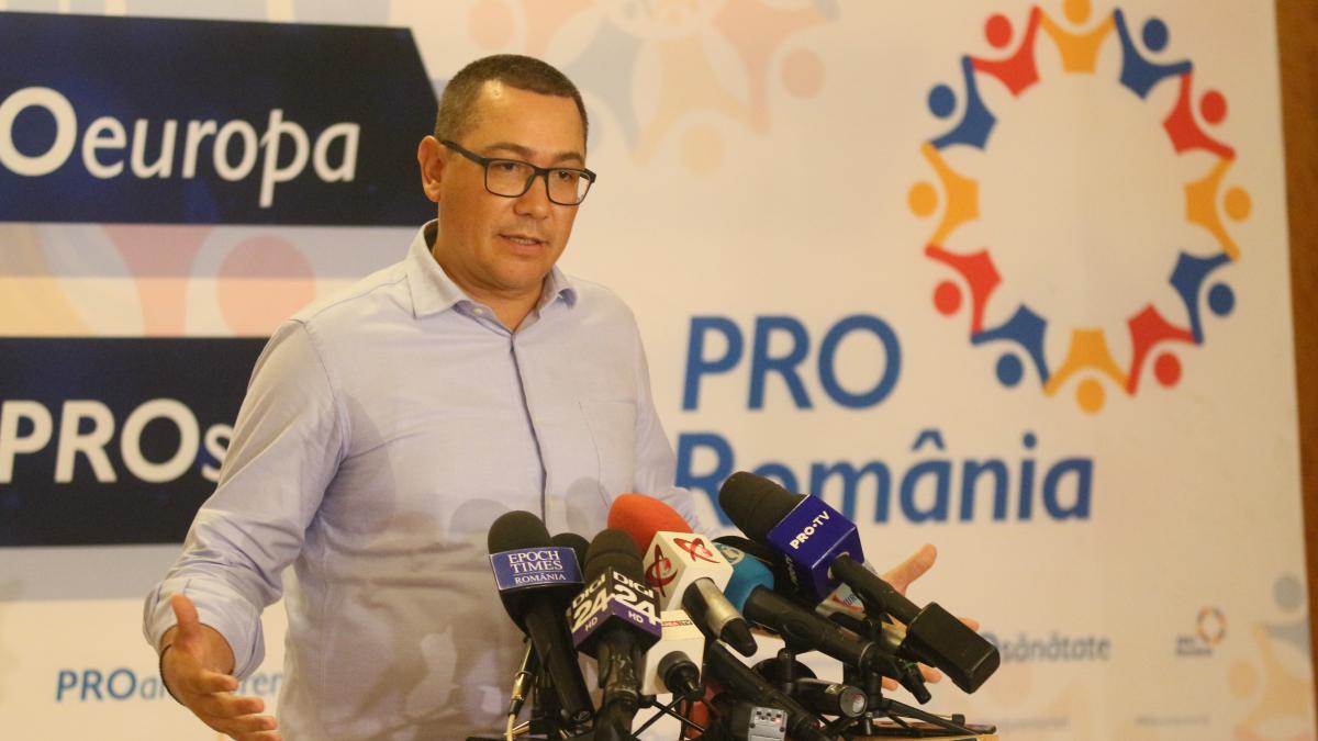 Ponta: Susţinem proiectul privind votul primarilor în două tururi