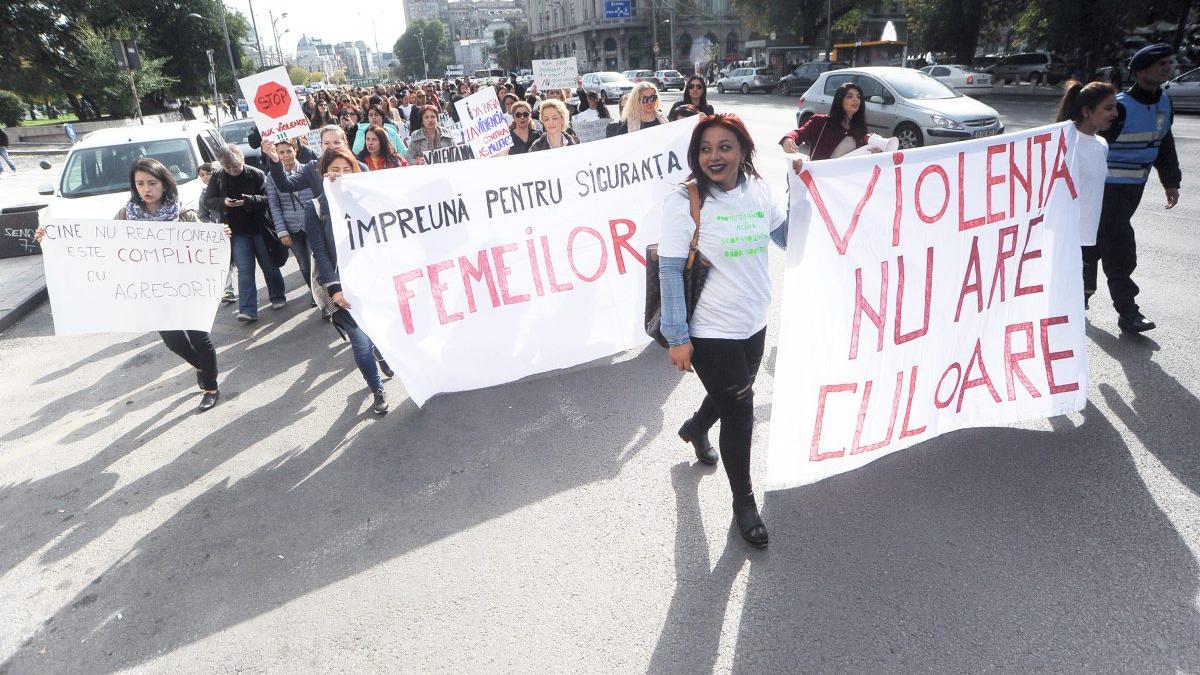 Bucureşti: Marş pentru siguranţa femeilor