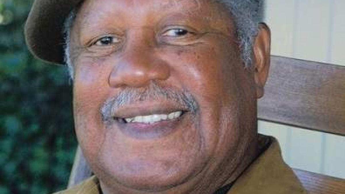 Scriitorul american Ernest J. Gaines a murit în somn. Avea 86 de ani