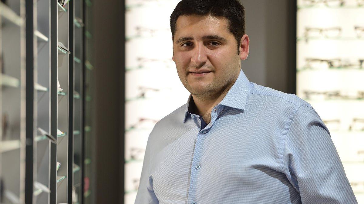 Din online în offline, business cu profit garantat