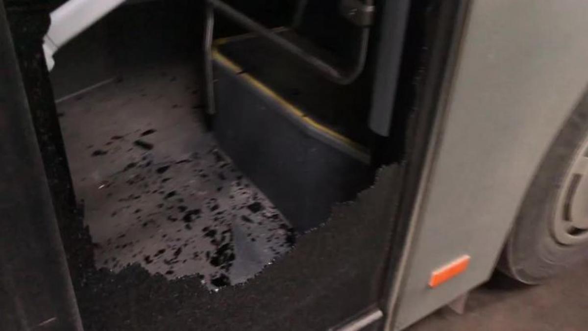 Un autobuz cu 44 de persoane s-a prăbușit într-un râu în Rusia