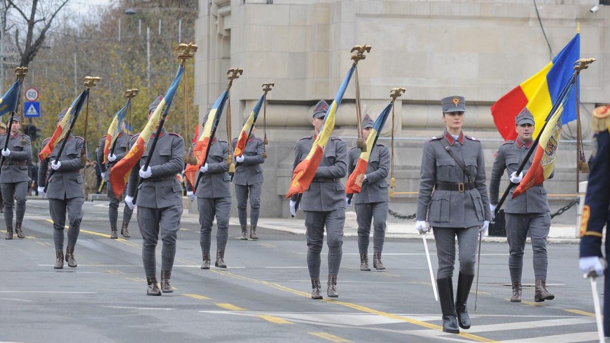 GALERIE FOTO Defilarea de la Arcul de Triumf, văzută de fotoreporterii Jurnalul