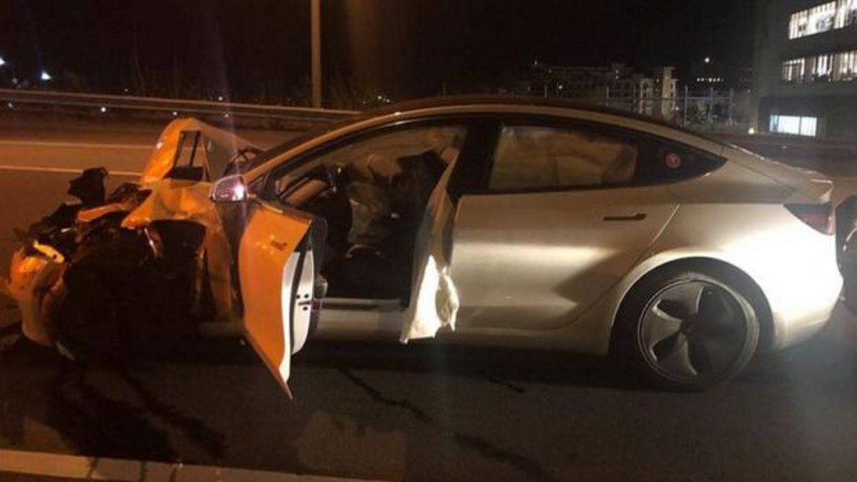 Autopilotul Tesla, un nou eșec
