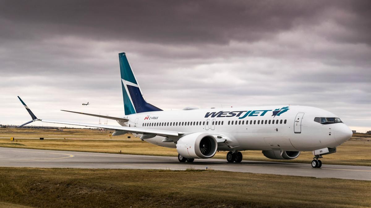 Boeing ar putea opri producţia de avioane 737 MAX