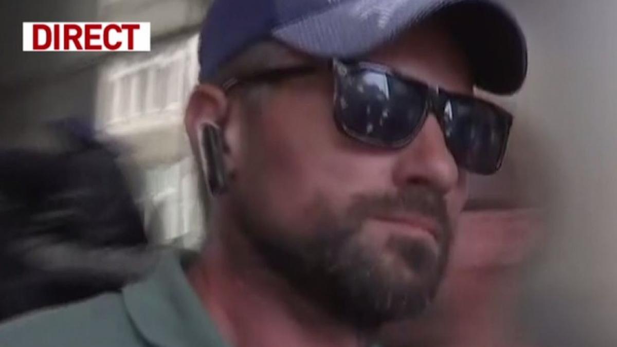 UPDATE: Fiul lui Gheorghe Dincă s-a predat la poliţie: El nu recunoaşte că i-ar fi lovit pe jurnaliști