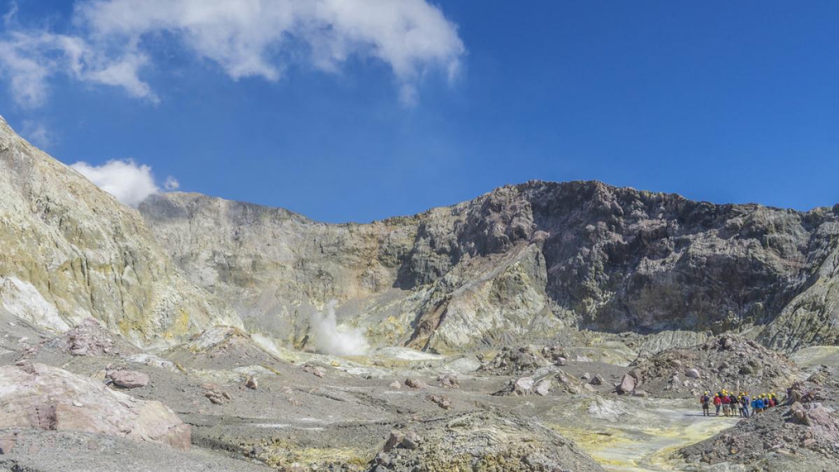 Erupţie vulcanică în Noua Zeelandă: Bilanţul creşte la 19 morţi