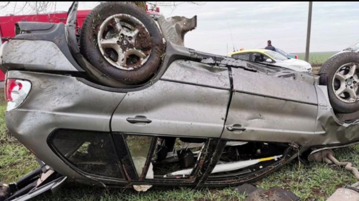 Un polițist și-a pierdut viața într-un accident în prima zi de Crăciun