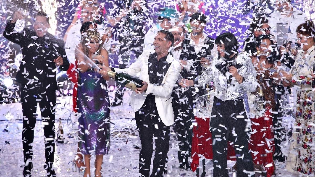Dan Negru, de 20 de ani liderul spectacolelor de Revelion!  Aproape 3.500.000 de români au urmărit Revelionul Starurilor 2020, la Antena 1. Record de audienţã la nivelul cotei de piaţã