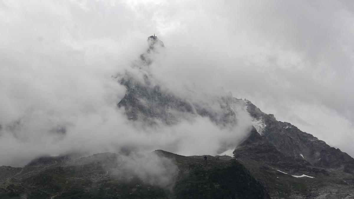 Risc mare de avalanşă şi zăpadă de un metru jumătate la Bâlea Lac